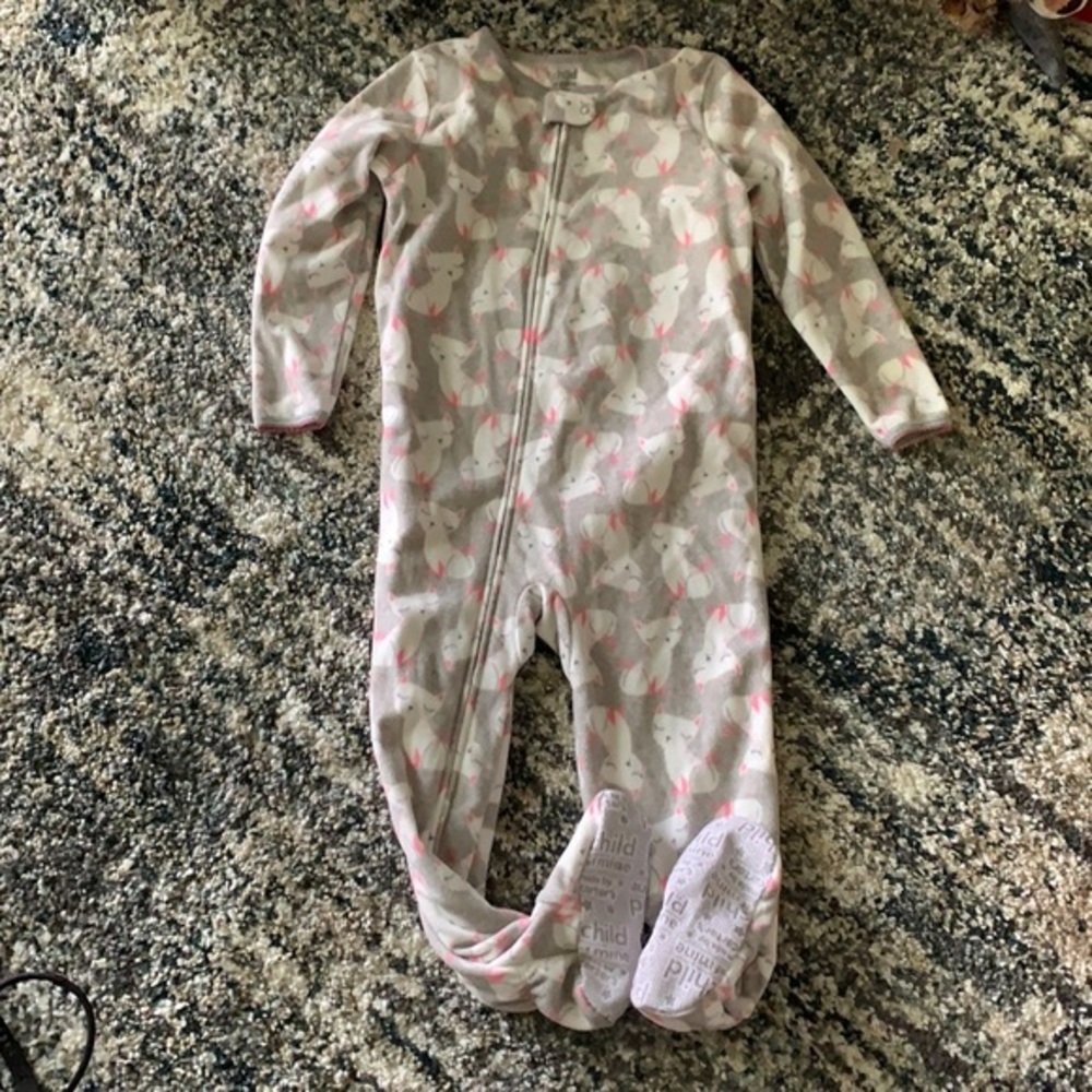 Child of Mine Pajamas size 4T Pre owned